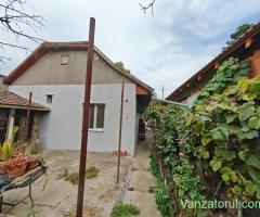 Casă individuală cu teren generos de 950 mp | Zona Steaua - Fratelia (Strada Bujorilor)