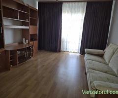 Apartament de inchiriat.