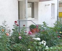 Spatiu comercial-apartament parter bloc