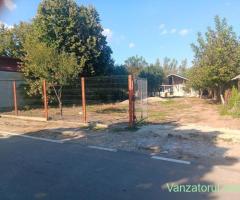 Spațiu producție ,depozitare , asociere 100 mp,teren 800 mp,curent 380v,panouri 15 kw,apa puț