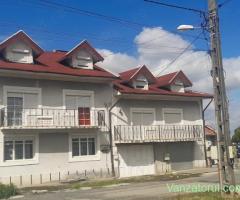 O casă construită pentru familie. Și pentru generații care vor să rămână aproape.