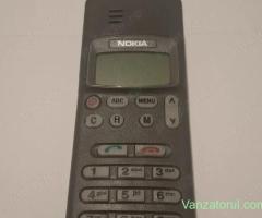 Vând Nokia 101-Lansat în anul 1990.