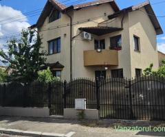 Casa de vanzare
