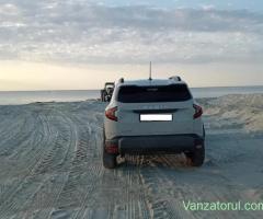 Vand Dacia DUSTER , an iunie 2024, benzina,4x4, mild hybrid, toate dotarile, nelovita, impecabila