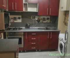 Vand apartament 2 camere decomandate, ultracentral