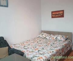 Apartament 3 Camere Decomandat Centrala proprie Zona Complexul Studentesc