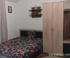 Proprietara vand apartament