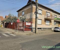 Casa de vanzare