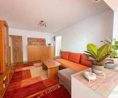 Apartament 2 camere de vanzare, etaj 1, centrală proprie
