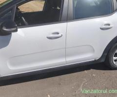 Vând Citroen C3