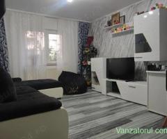 Apartament 3 camere Uzina 2 81 mp