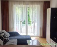 Inchiriez apartament