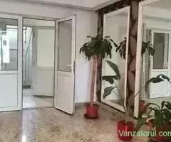 Vând Garsonieră Piața Trapezului