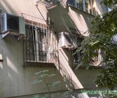 Apartament 3 camere Dr Taberei aleea istru prelungirea Ghencea centrala boxa bloc 4 etaje