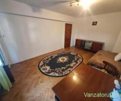 Apartament 3 cam. decomandat, 74 mp, 2 intrări separate, centrala, boxa proprie, investiție