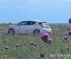 Toyota Auris hybrid Premium sau Lexus CT 200 h