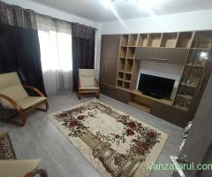 Proprietar închiriez ap. 2 camere, Central, vis- -vis de Episcopia Râmnicului, Renovat integral