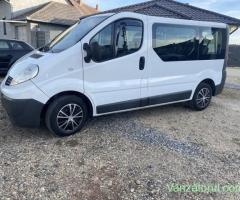 Renault Trafic 8+1
