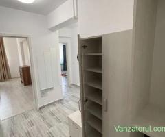 Inchiriez apartament cu 2 camere decomandat