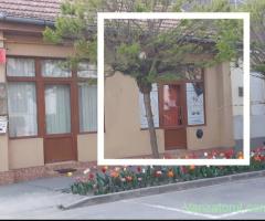 dau in chirie spatiu comercial in Salonta peste drum de hotel Slavia
