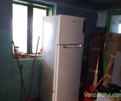 Casa cu etaj de vanzare