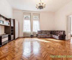 Apartament spațios cu 2 camere, situat pe strada Mețianu