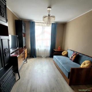 De închiriat 2 camere | Centru | 450 Euro/luna