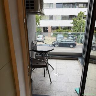 Proprietar inchiriez apartament 2camere, decomandat, etajul 1 din 4 nivele, complex Atria