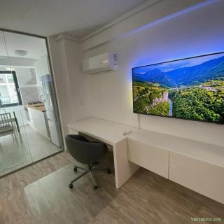 Garsoniera Roka Residence, Nerva Traian langa metrou Timpuri Noi