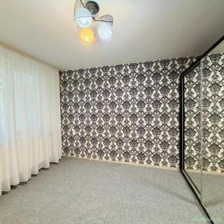 Apartament 3 camere decomandat etaj 1 din 4 Drumul Taberei