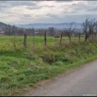 Teren intravilan Lugasu de Sus