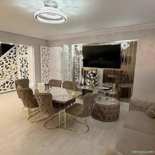 Penthouse pe două niveluri - Dobroiesri | 150 mp| 4 dormitoare| 3 bai