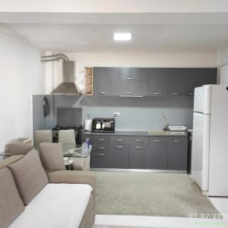 Apartament cu 3 camere