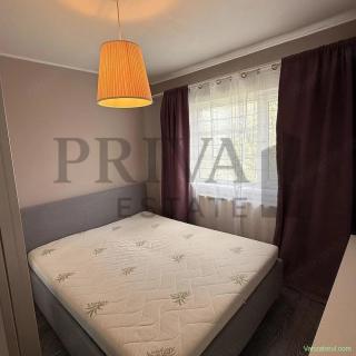 Apartament 2 camere, decomandat, renovat complet, centrala proprie