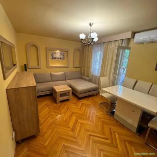 Lipovei, 3 camere, etajul 1, decomandat