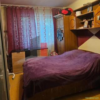 Vânzare apartament 3 camere Bd. Obregia - Turnu Măgurele