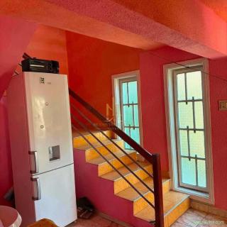 Casă P+E cu 6 camere de vânzare în Vama, Suceava – 72000