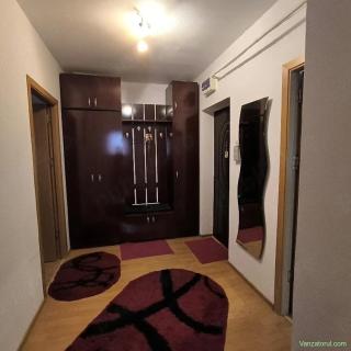 Vand Apart 3 Cam ,Dec ,et 4 Smirodava ,64.000 Euro Neg