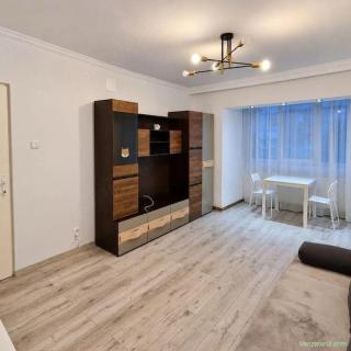 Apartament cu 2 camere, 40 mp, la 200 m de Spitalul Judetean