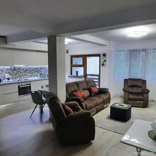 Proprietar Apartament 4 camere, Predeal, 120 mp, aproape de Pârtia Clăbucet