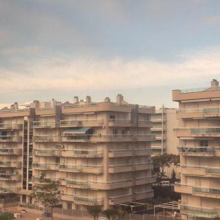 Apartament pe Costa Dorada la aproximativ 15 km de Tarragona și 115 km de Barcelona.