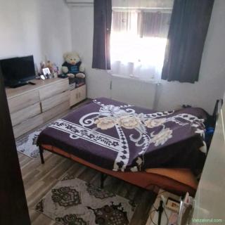 De Vanzare Apartament 3 camere