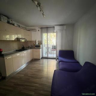 Proprietar inchiriez - Apartament 2 camere decomandat - zona Bucovina