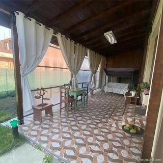 MOSNITA VECHE - 3 CAMERE - COMPLET MOBILATA UTILATA -1 2 DUPLEX PE PARTER