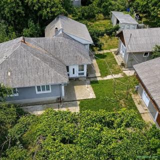 Casa 3 camere cu teren 4.850 mp, Gura Vaii, Girov, Neamt