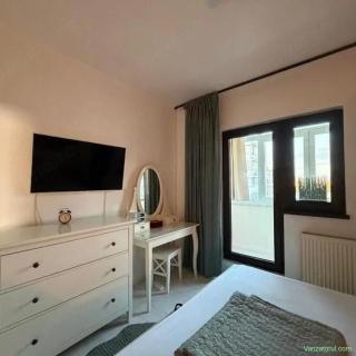 De Închiriat 3 Camere Decomandat,Prima Închiriere, 2 Balcoane, Vitan