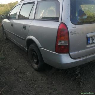 Opel Astra h 1.6 benzina