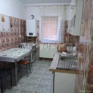 Apartament 3 camere Lipovei parter cu centrala