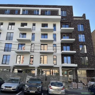 Vand apartament str.Progresului 34