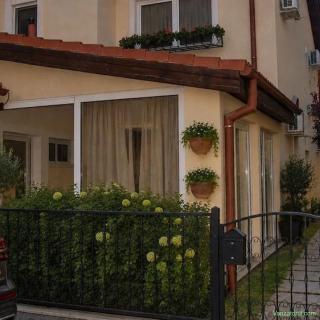 Vila de inchiriat - Iancu Nicolae - Jolie Ville -scoli de top